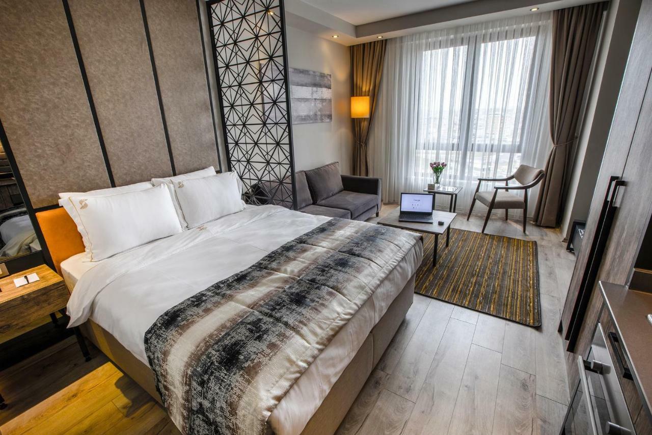 Standard Double Room,784518711:JPEG